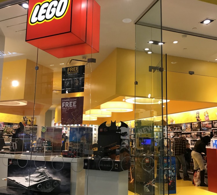 The LEGO Store Beachwood (Beachwood,&nbspOH)